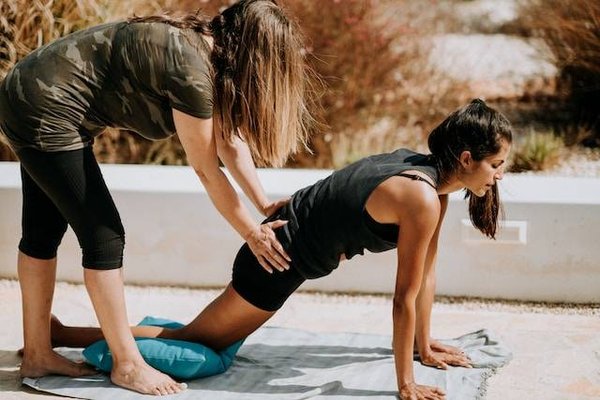 Comment éviter et prévenir les blessures et les douleurs lors d'un entraînement sportif ?